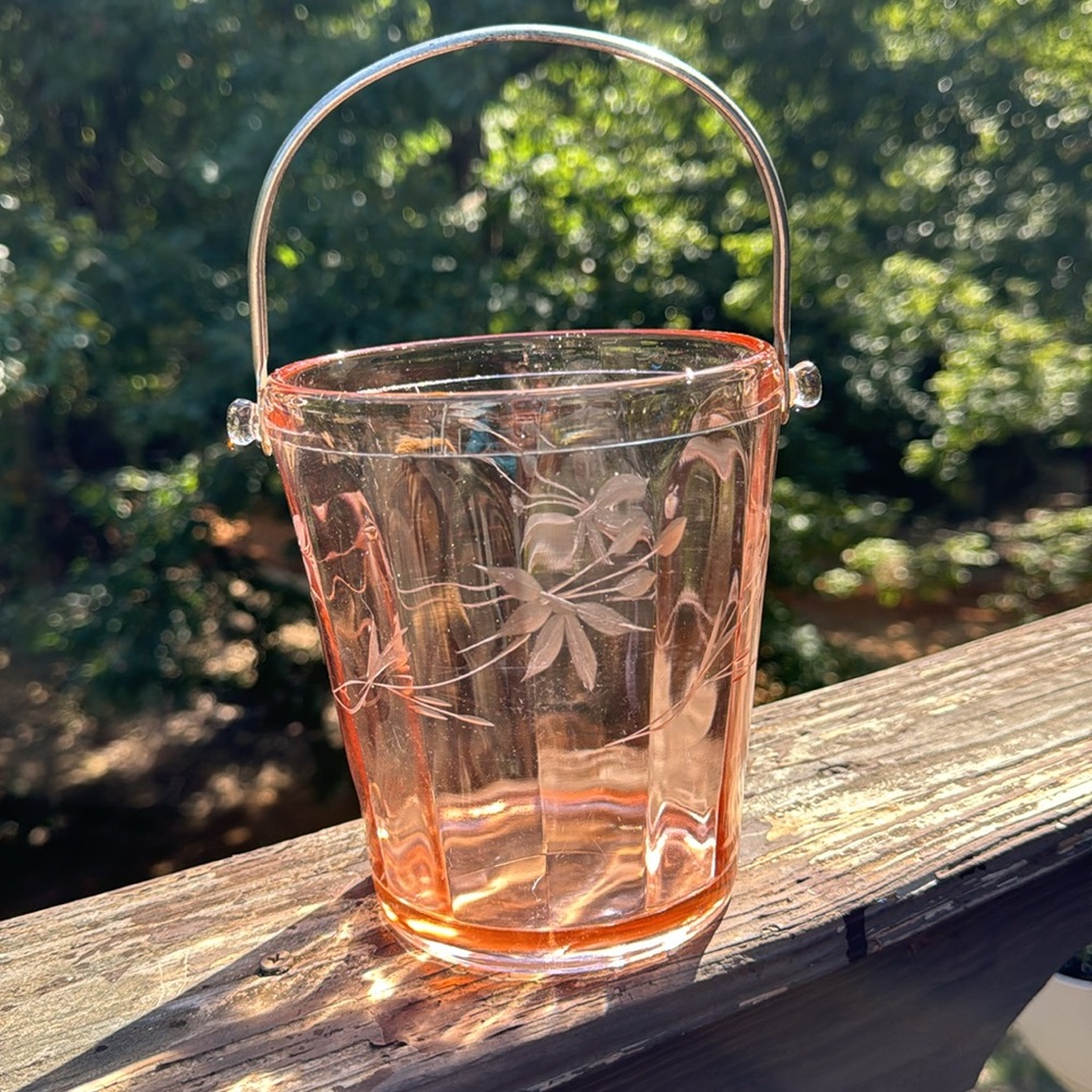 Pink depression 1930’s glass ice bucket.